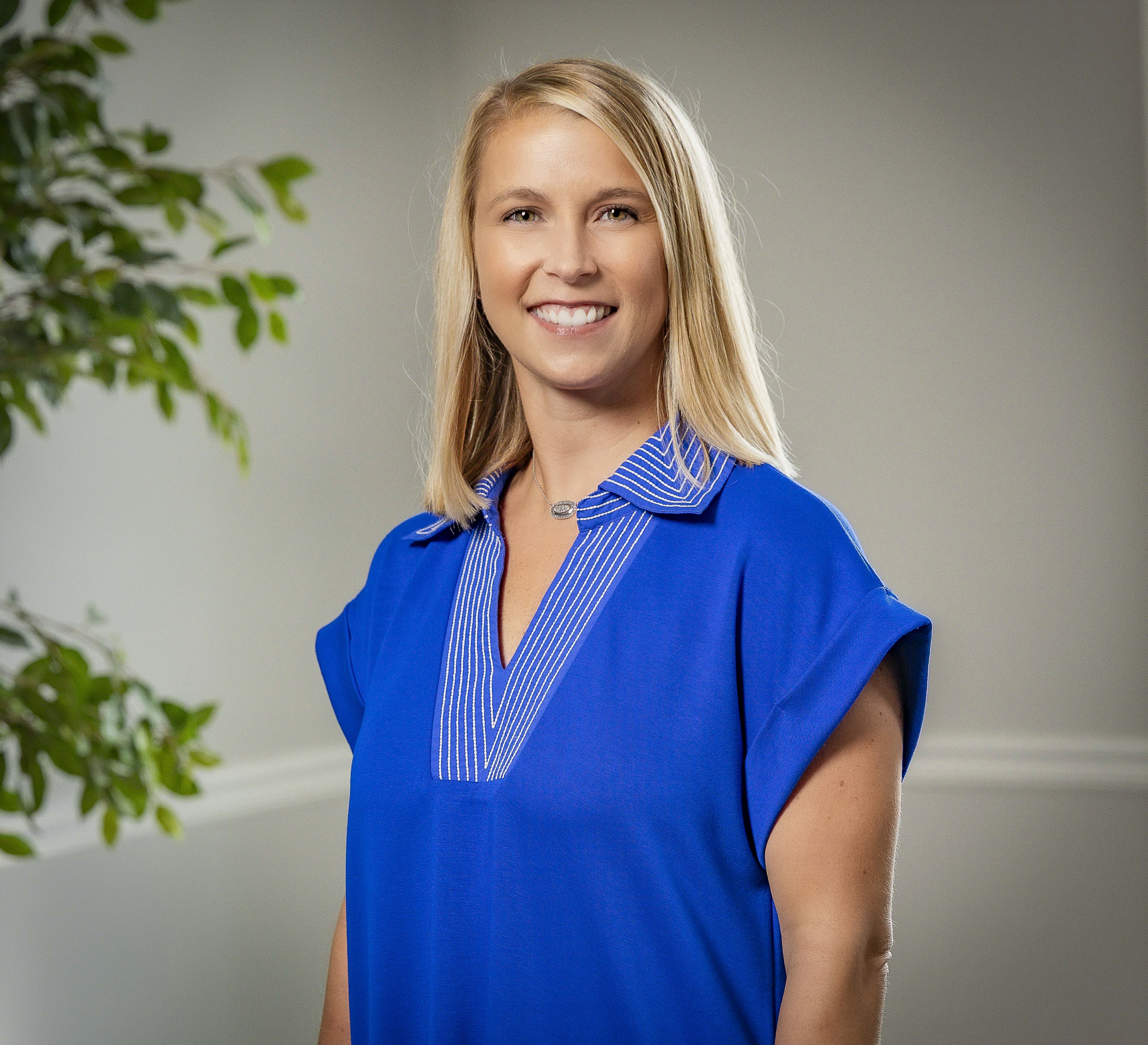 Holly Williams